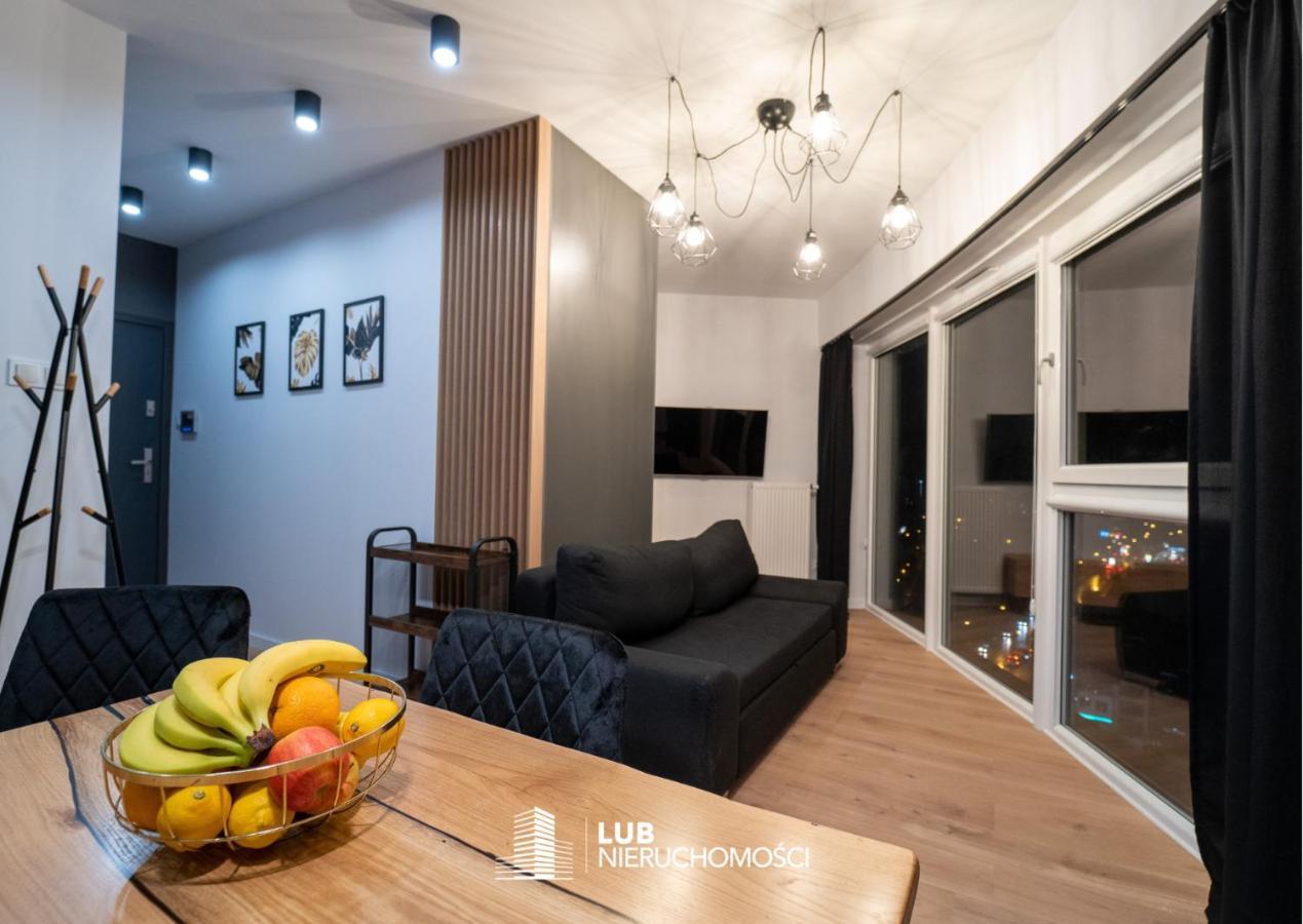 Appartement Panorama Capital Tito - 16 Pietro à Rzeszów Extérieur photo